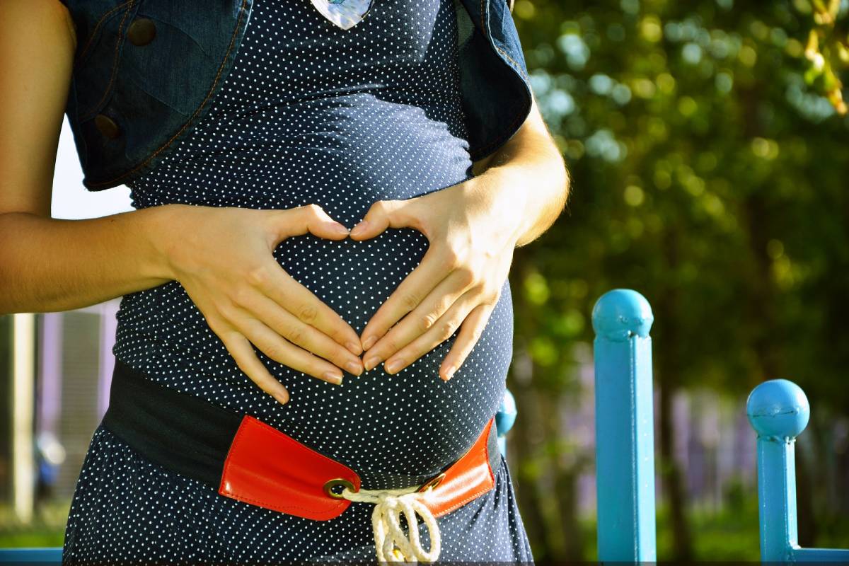 Las mujeres con enfermedades reumáticas pueden tener hijos como cualquier mujer sana, aunque es necesario planificar el embarazo.